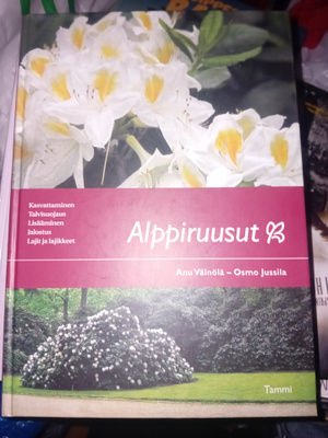 Väinölä - Jussila : Alppiruusut ( SIS POSTIKULU )
