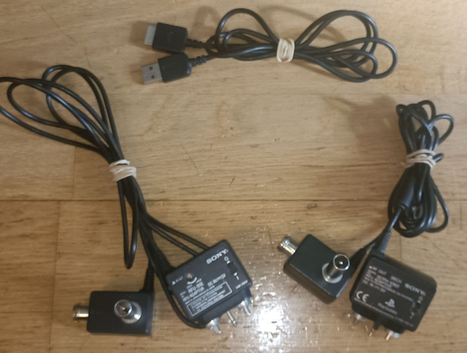 Sony WMC-NW20MU & RFU Adaptor 2kpl.