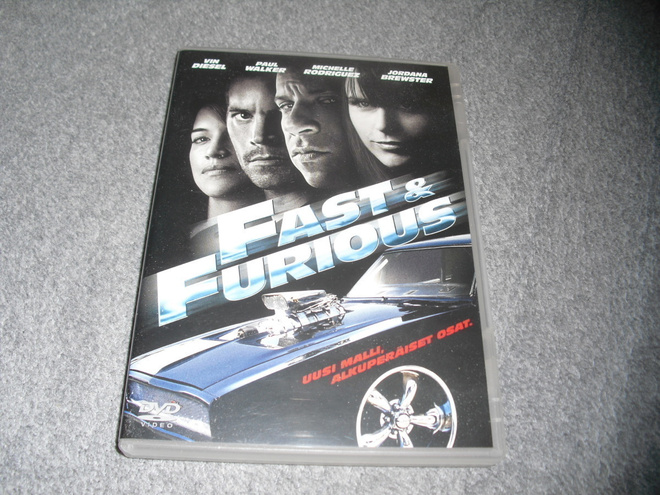FAST & FURIOUS (Paul Walker)***