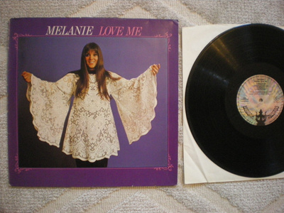 LP Melanie: Love Me