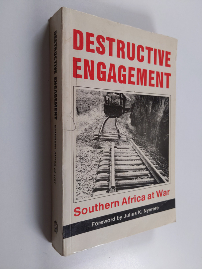 Martin David : Destructive engagement : Southern Africa a...