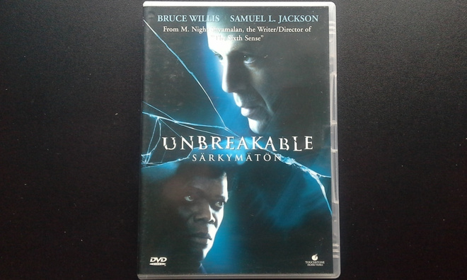 DVD: Unbreakable (Bruce Willis, Samuel L. Jackson 2000)