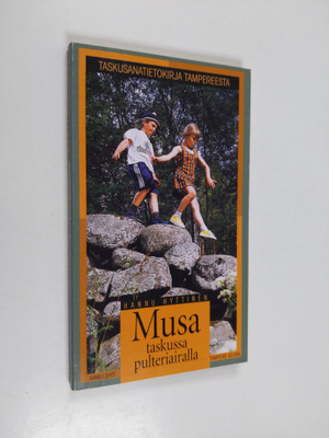 Hannu Hyttinen : Musa taskussa pulteriairalla : taskusana...