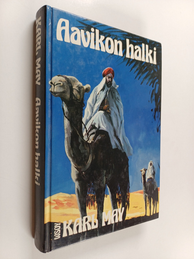 Karl May : Aavikon halki