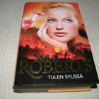 Nora Roberts Tulen sylissä -sid - pikkukuva 1