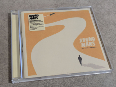 Bruno Mars - Doo-Wops & Hooligans (CD+2) MINT!!