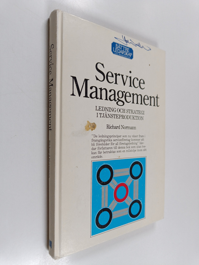 Richard Normann : Service management : ledning och strate...