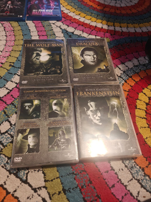 Classic Monsters Legacy Collection. (18 Elokuvaa)