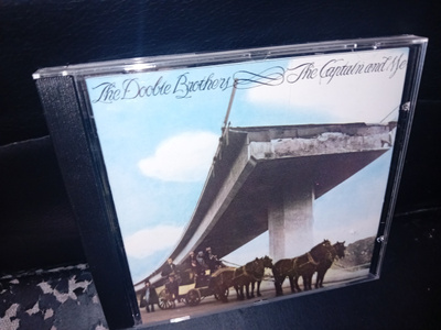 CD The Doobie Brothers  : The Captain and Me ( SIS POSTIKULU
