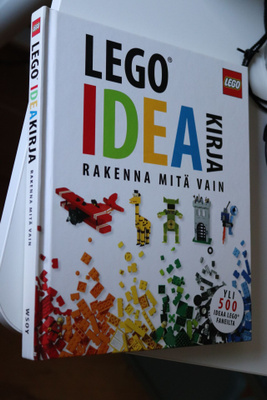 LEGO Ideakirja Rakenna mitä vain ( 1.p. 2012 )