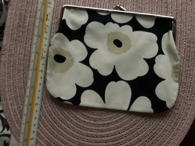 Marimekko puolikas mini unikko kukkaro