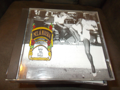 CD NELJÄ RUUSUA ** HYVÄÄ YÖTÄ BANGKOK **