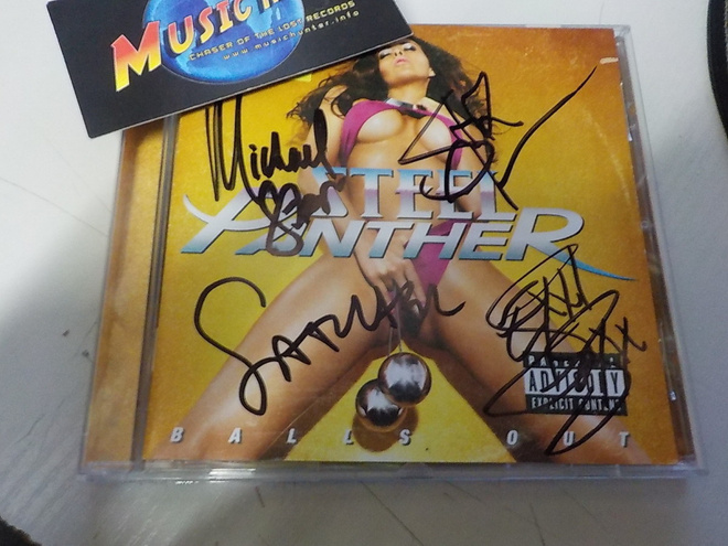 STEEL PANTHER - BALLS OUT CD KOKO BÄNDIN NIMMAREILLA
