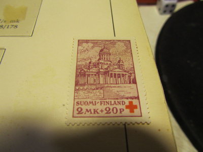 1932 punainen risti 2mk 20p , postituore