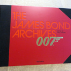 JAMES BOND ARCHIVES - 2012 XL isokokoinen - English - pikkukuva 1