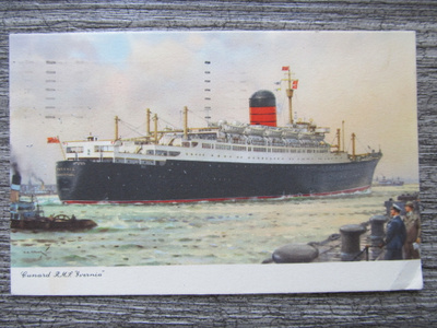RMS IVERNIA.....matkustajalaiva Englannista. Vanha kortti.