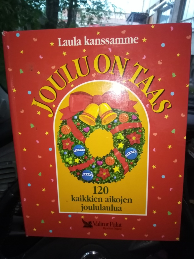 Nuottikirja :  JOULU ON TAAS -  LAULA KANSSAMME ( SIS POSTIK