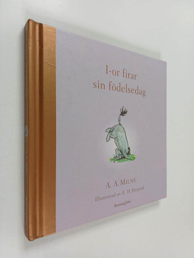 A. A. Milne : I-or firar sin födelsedag