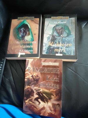 R.A.Salvatore kirjat 3 kpl