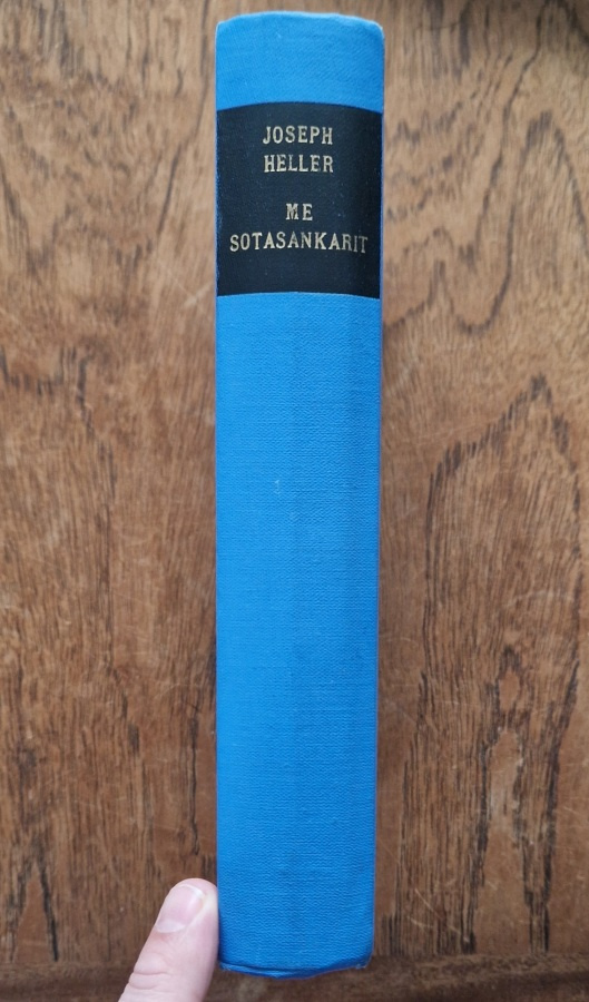 Joseph Heller: Me sotasankarit (Catch 22)