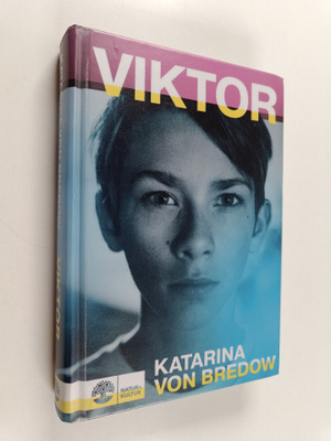 Katarina von Bredow : Viktor