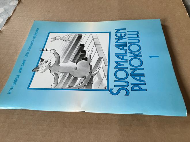 SUOMALAINEN PIANOKOULU 1 painos 1 1987 HYVÄ