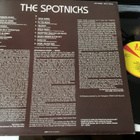 The Spotnicks  Rocking guitar Sounds Lp 1985 - pikkukuva 2