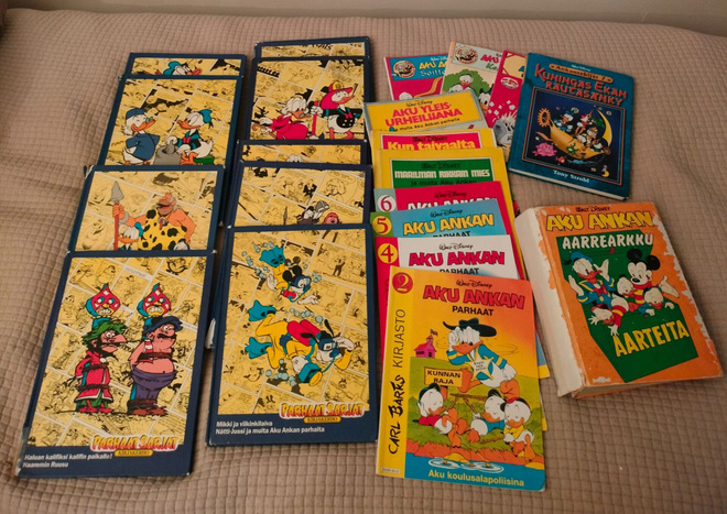 Disney ja Aku Ankka albumeja