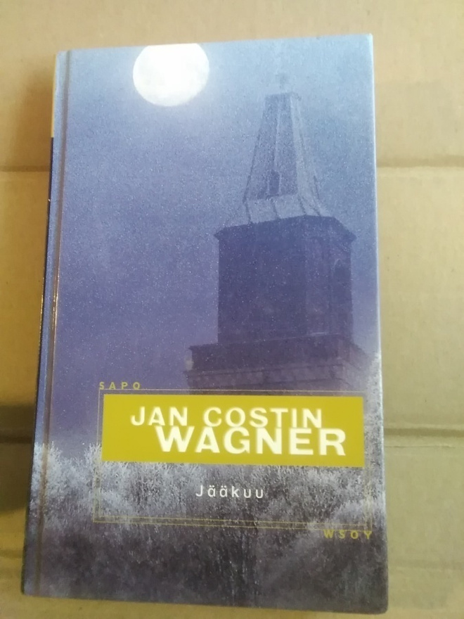 Jan Costin Wagner: Jääkuu -Sapo-