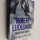 Eric Van Lustbader : Robert Ludlumin Medusan nousu - pikkukuva 1