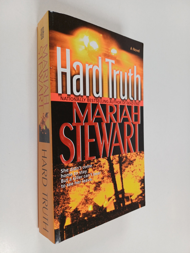 Mariah Stewart : Hard Truth