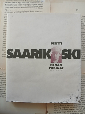 Pentti Saarikoski - Nenän pakinat (sid.)