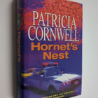 Patricia D. Cornwell : Hornet's nest - pikkukuva 1