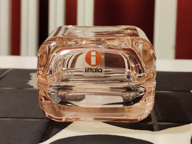 Iittala vitriini vaalea pinkki lasi 60x60 mm