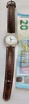 VANHA Kello Leijona 30m Water Resistant