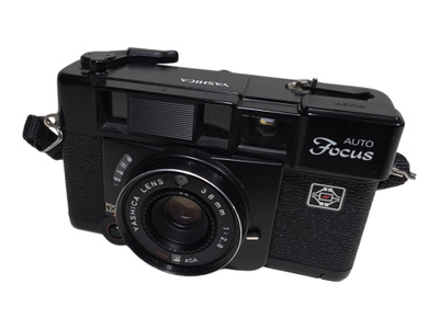 Vintage filmikamera (Yashica Auto Focus)
