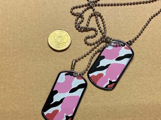 Pink Camo tunnuslaatat
