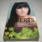 Nora Roberts Huumaavan tuoksun huvila   -nid - pikkukuva 1