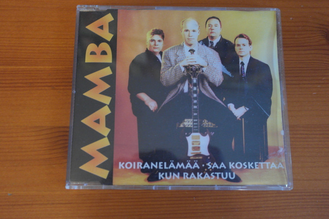 Mamba:Koiranelämää,Saa koskettaa,Kun rakastuu CD Single