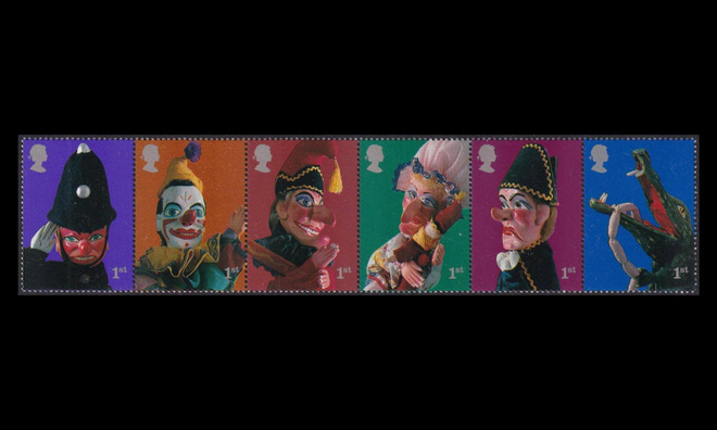 Iso-Britannia 1946-51sf ** Nukketeatteri (2001)