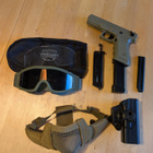 Airsoft pistooli + tarvikkeet - pikkukuva 1