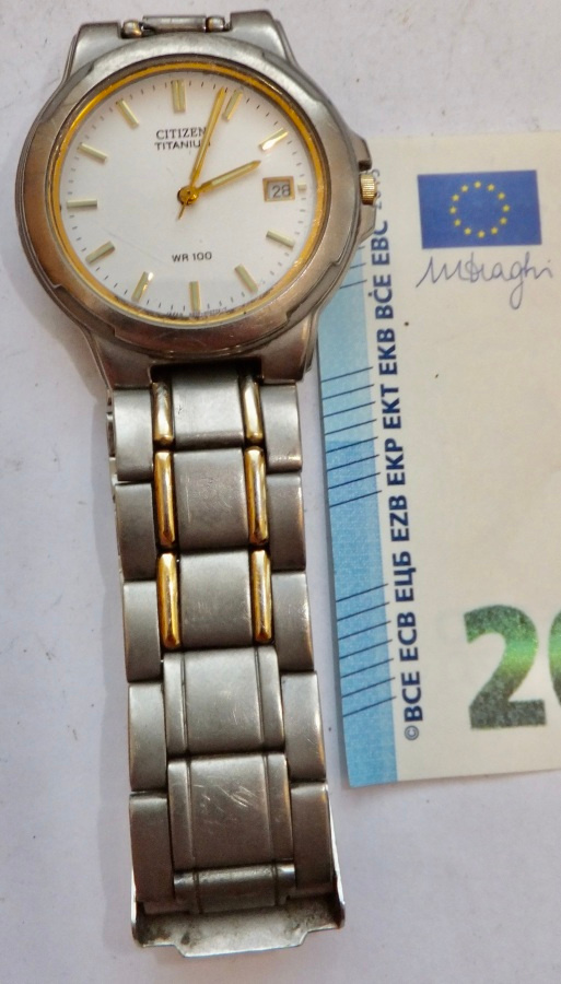 VANHA Kello Citizen Titanium WR 100 Water Resist KAUNIS