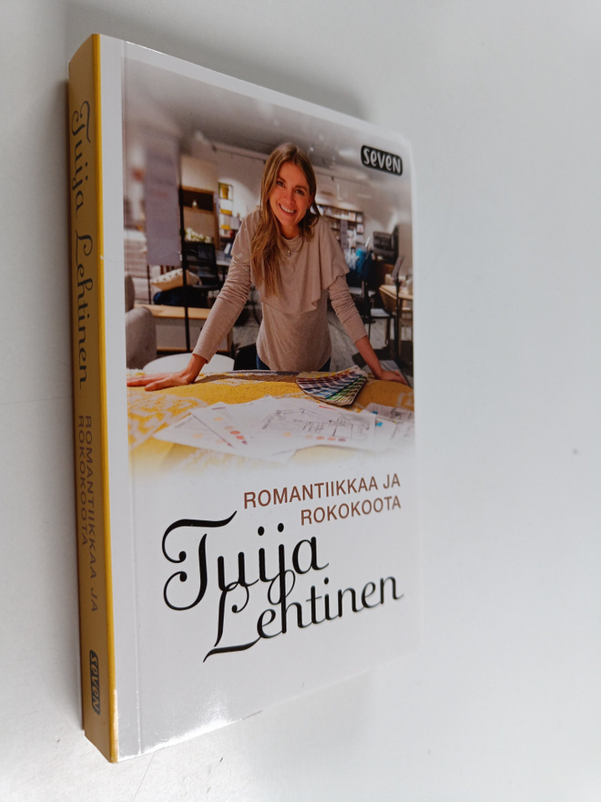 Tuija Lehtinen : Romantiikkaa ja rokokoota