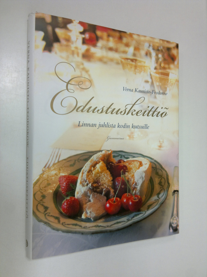 Verna Kaunisto-Feodorow : Edustuskeittiö : linnan juhlist...