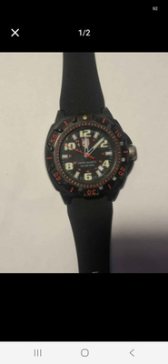 Luminox