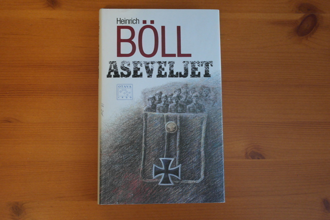 Heinrich Böll.Aseveljet.1.P.1983.Sid.Hieno.