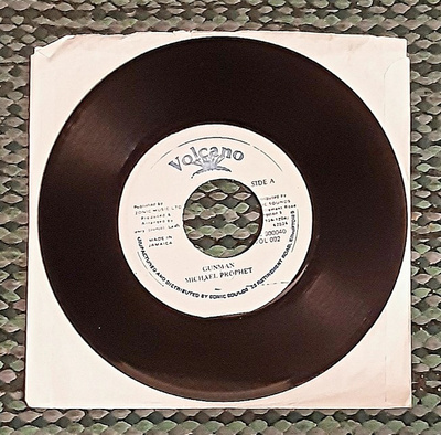 Michael Prophet / Scientist – Gunman / The Corpse Rises 7"