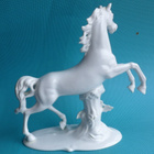 FIGUURI Posliinia Hevonen 31cm korkea - pikkukuva 2