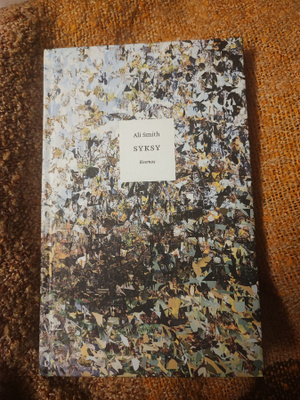Syksy Ali Smith