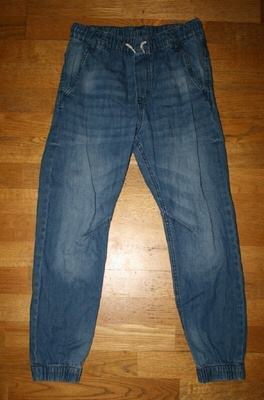 H&M Jogger notkeat farkut 152